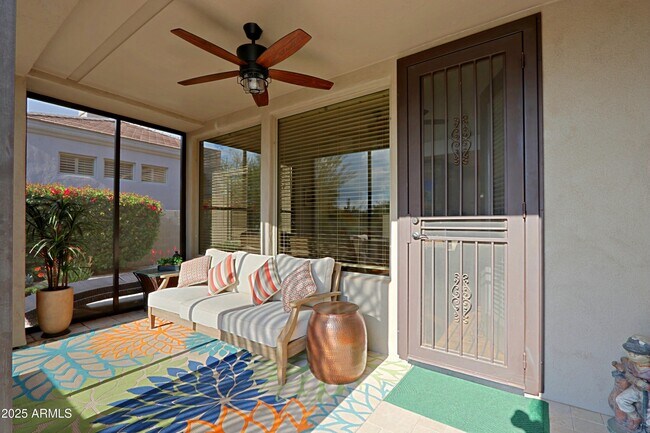 Building Photo - 6939 E Bramble Berry Ln