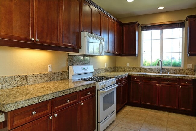 Building Photo - 67988 Cancha Cheyene