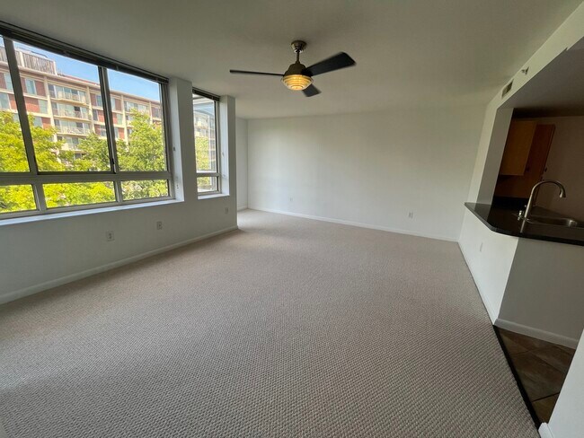 Building Photo - 350 G St SW