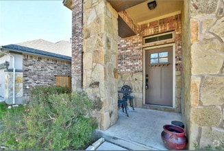 Building Photo - 694 Oyster Creek