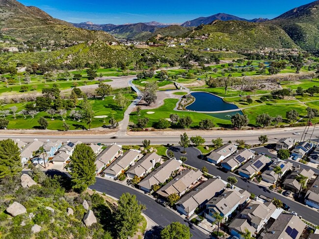 Building Photo - Beautifully Maintained 2 Bed / 2 Bath Home in Gated West Village Community