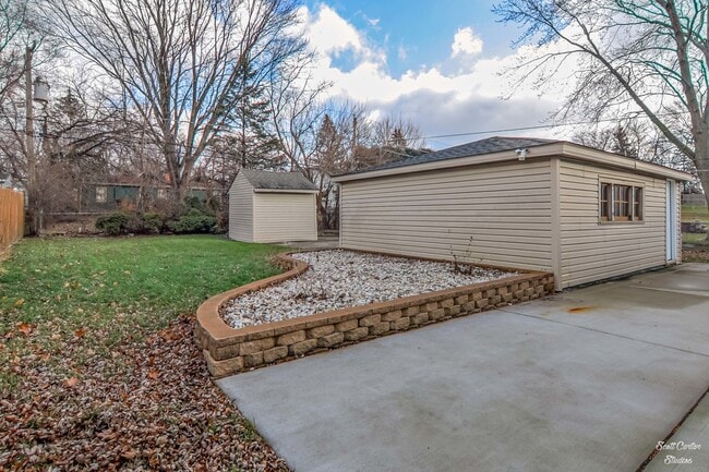 Building Photo - 1414 Clayton Marsh Dr