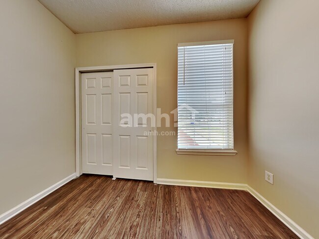 Building Photo - 1860 Enterprise Ave