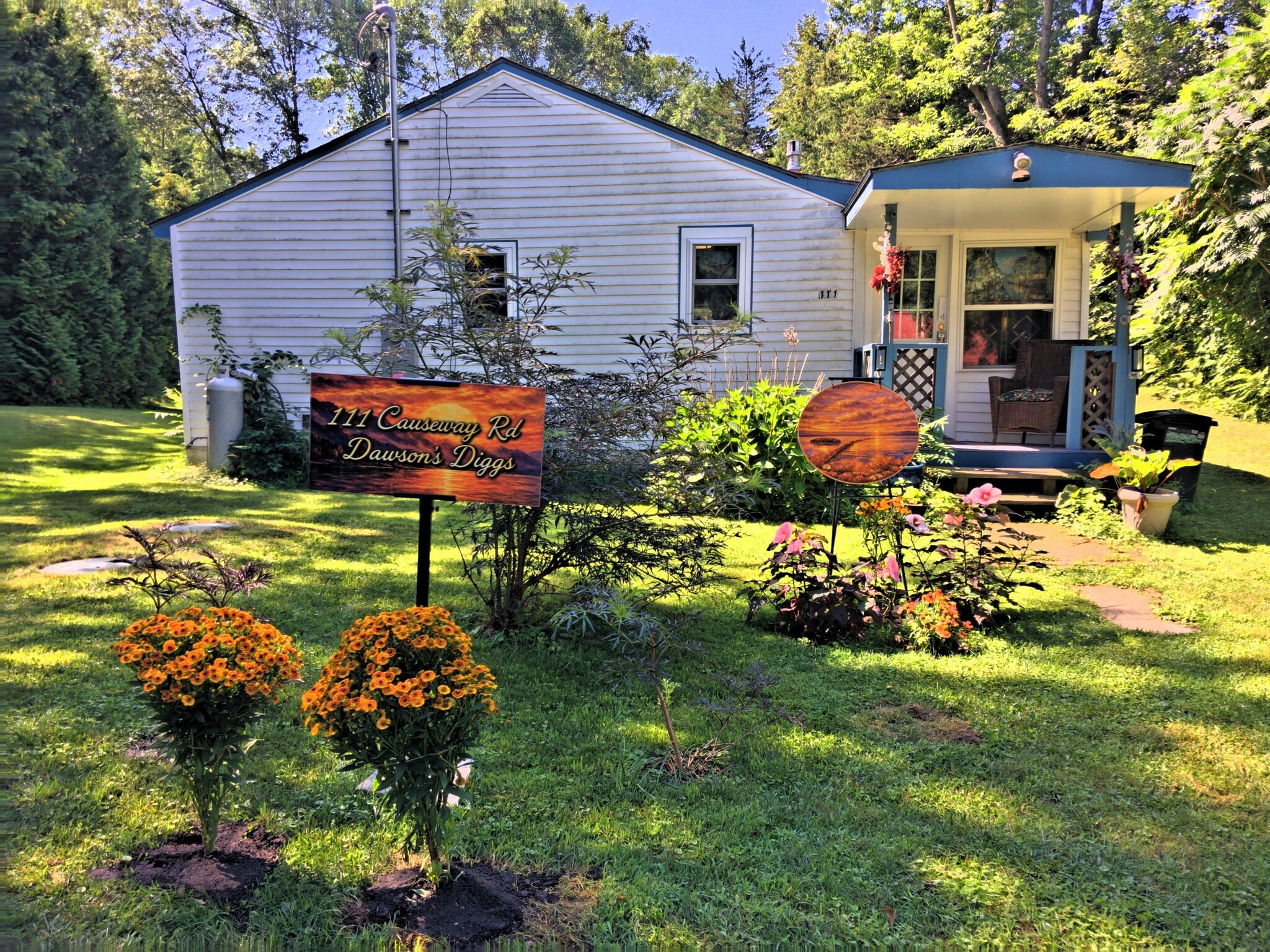 Front of the Cottage - 111 Causeway Rd