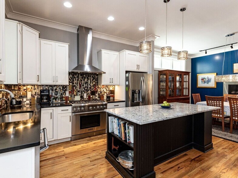 Building Photo - 1980 Great Ridge Pkwy