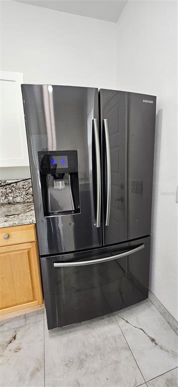 Building Photo - 528 Wideview Ave