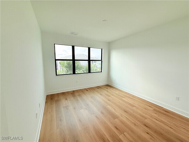 Building Photo - 20416 Fair Oak Ln
