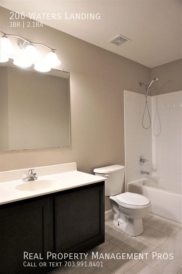 Building Photo - 206 Waters Landing
