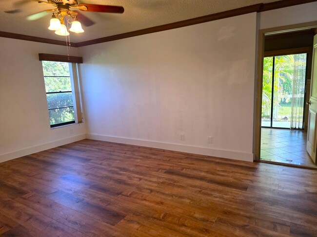 Building Photo - 11630 Island Lakes Ln