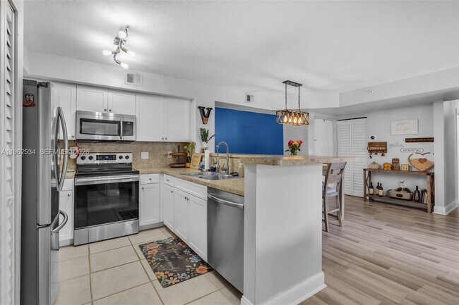 Building Photo - 12178 St.Andrews Pl