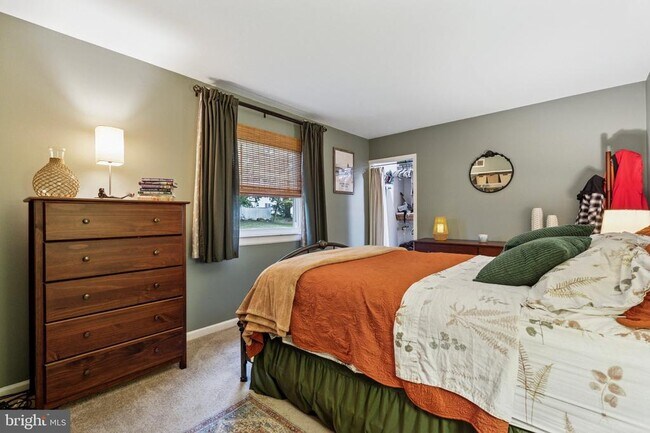 Building Photo - 4525 Winding Brook Dr