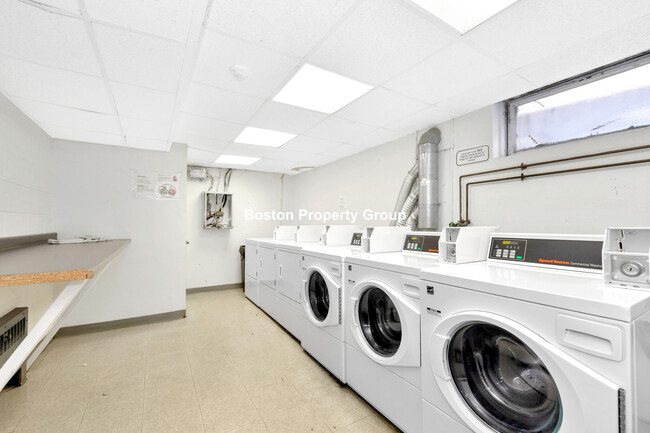 Laundry - 105 Marion St