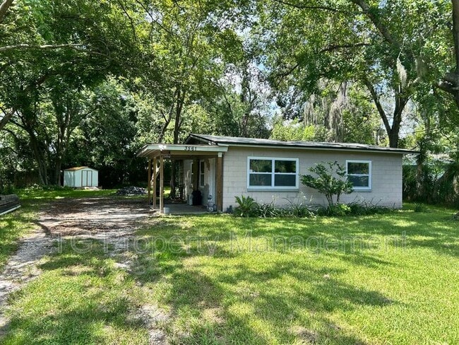 Primary Photo - 3561 Centerhill Dr N