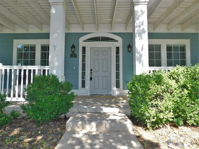 Building Photo - 835 Post Oak Pl