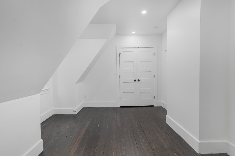 Building Photo - 8 Barnes St