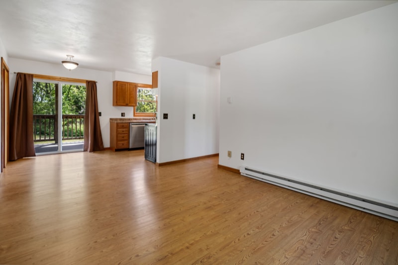 Building Photo - 1895 E Shore Dr