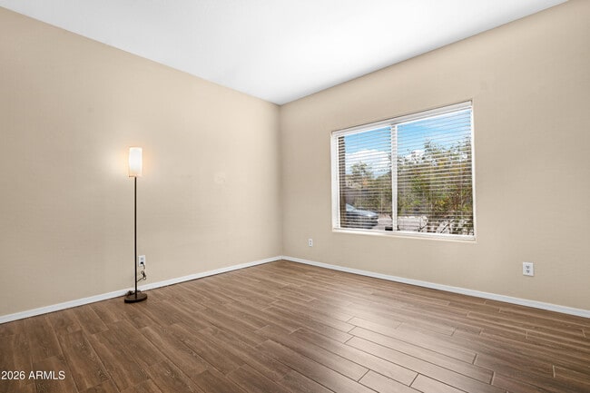 Building Photo - 14548 N 87th Ave