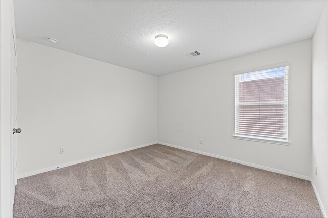 Building Photo - 5031 Gazelle Leap Ln