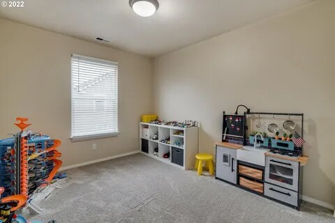 Building Photo - 16111 NW Fescue Ct
