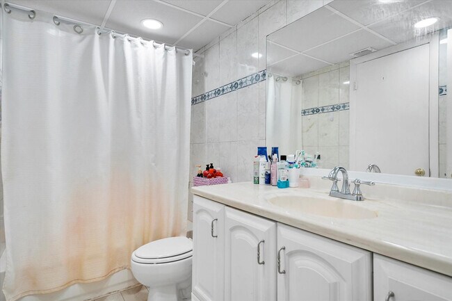 Building Photo - 2759 NW 198th Terrace