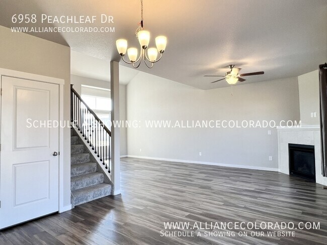 Building Photo - 6958 Peachleaf Dr