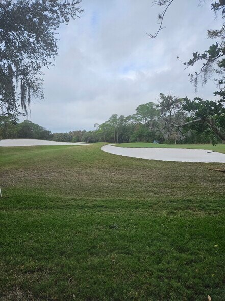 Building Photo - 1208 Clays Trl