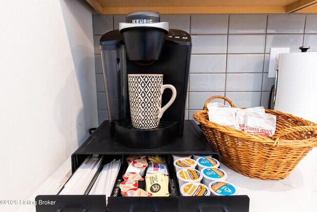 Building Photo - 9507 Civic Way