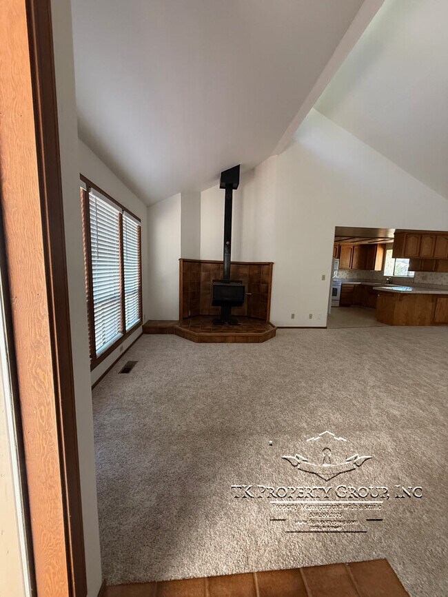 Building Photo - 11611 Sandpiper Way