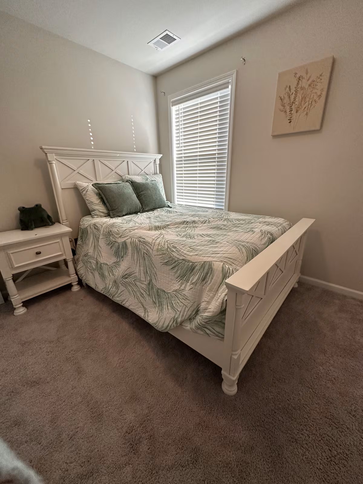 Bedroom 2 - 301 Lanyard St