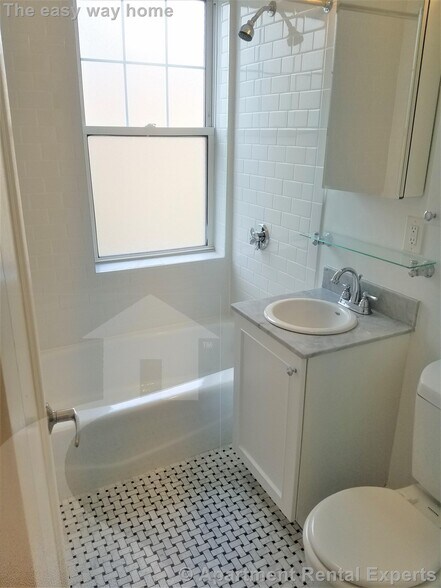 Building Photo - 26 Chauncy St