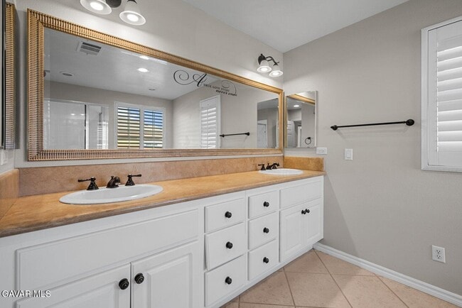 Building Photo - 37200 Pergola Terrace