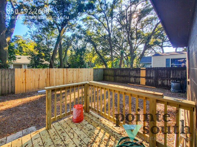 Building Photo - 3BD/1.5BA near Hwy 29 and I10