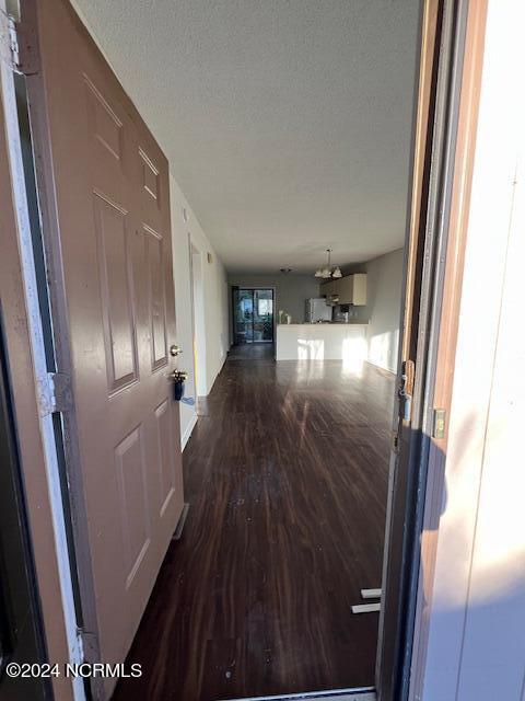 Building Photo - 522 S Kerr Ave