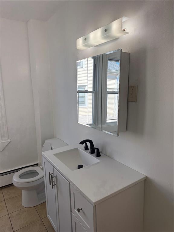 Building Photo - 332 Academy Ave