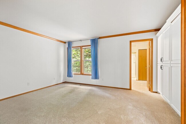 Building Photo - 4 bed 2.5 bath Snoqualmie Ridge