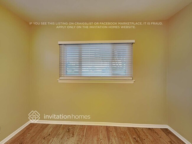 Building Photo - 2882 David St