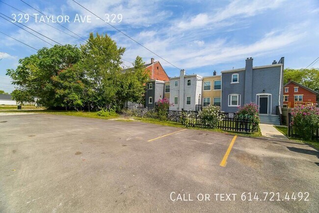 Building Photo - 329 Taylor Ave