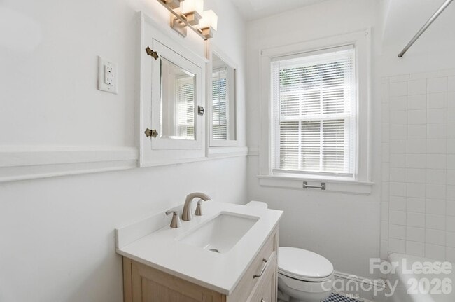 Building Photo - 2120 Kirkwood Ave