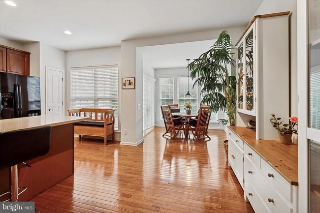 Building Photo - 204 Hudson Dr