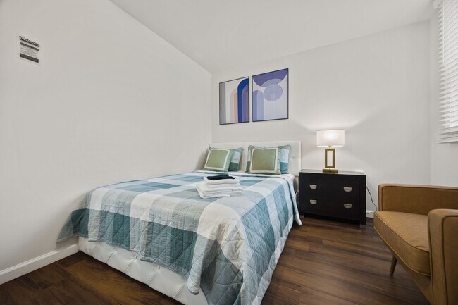 Building Photo - 3285 Marlanta Dr