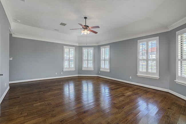 Building Photo - 18422 Windsor Lakes Dr