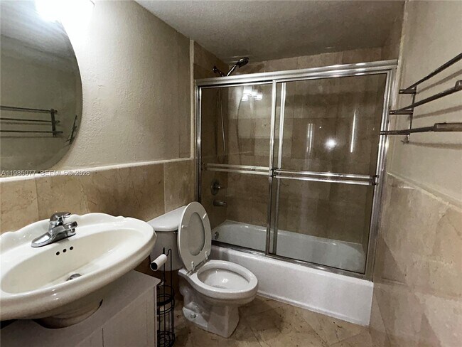 Building Photo - 6091 W 22nd Ct