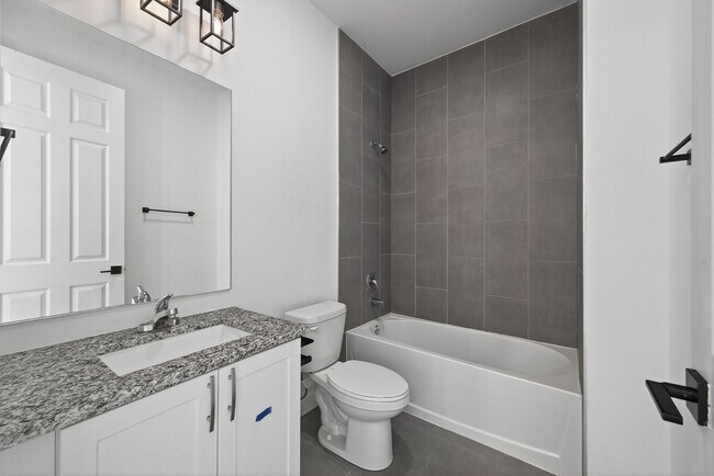 Building Photo - 128 NW 7th St