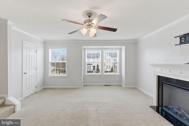 Building Photo - 37 Britania Ct