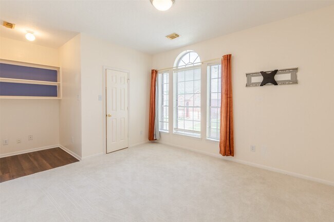 Building Photo - 12214 Meadow Ln Ct