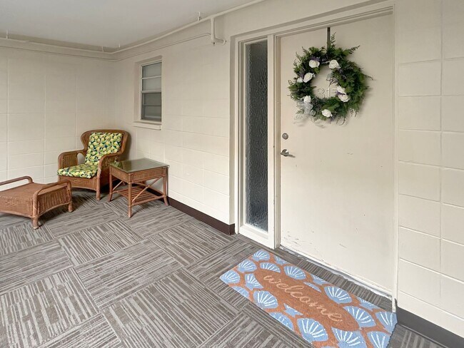 Building Photo - 4901 38th Way S
