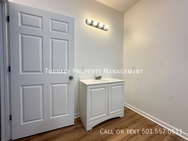 Building Photo - 1724 Parker St