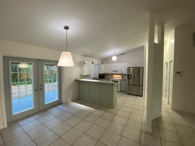 Building Photo - 4217 Malden Dr