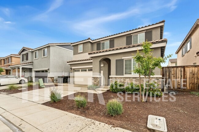 Building Photo - 5032 Cloudburst Wy