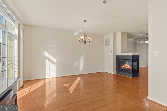 Building Photo - 4505 Henley Pl